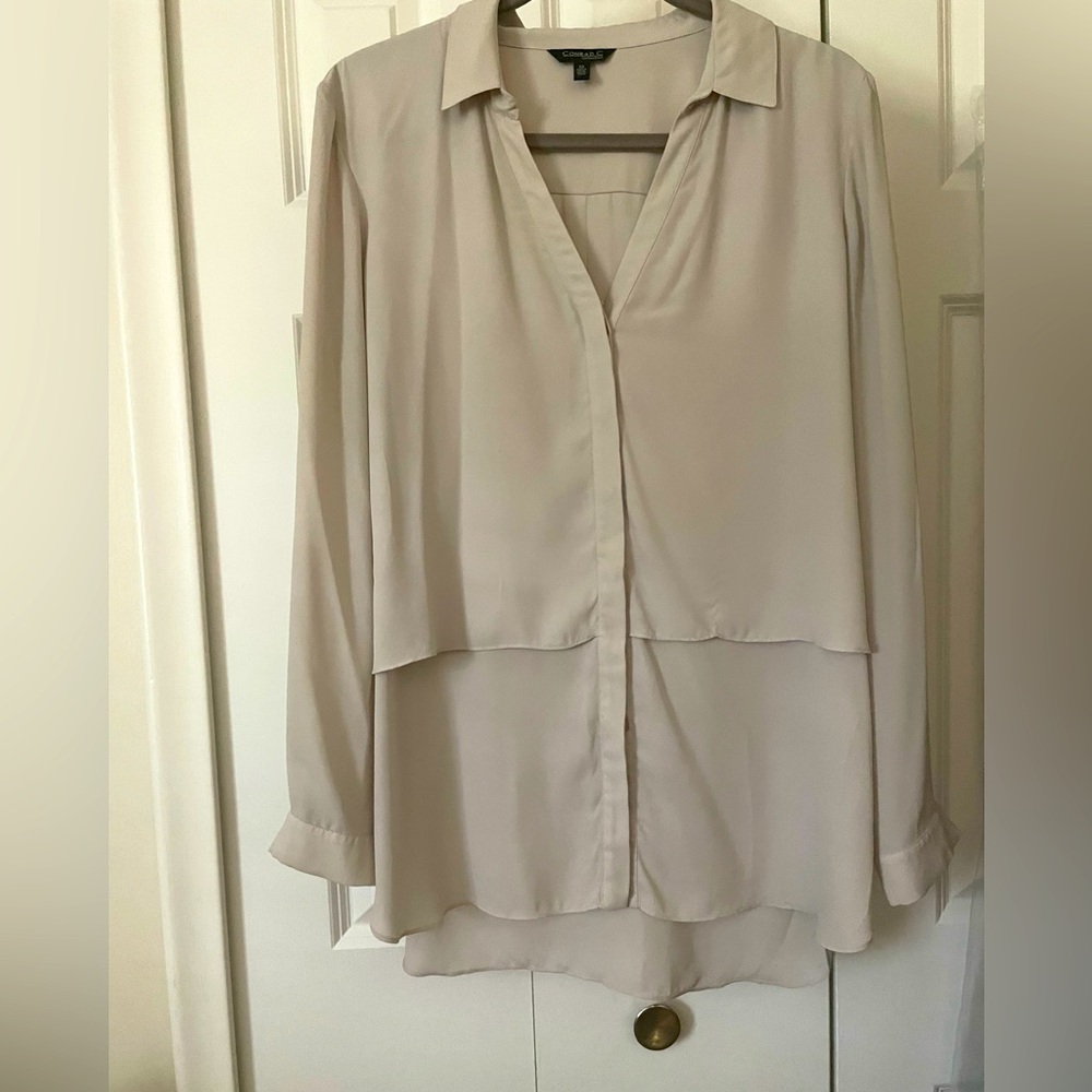 Conrad C Cream Button Down Blouse Size 12 Flowy Work Top Long Sleeve